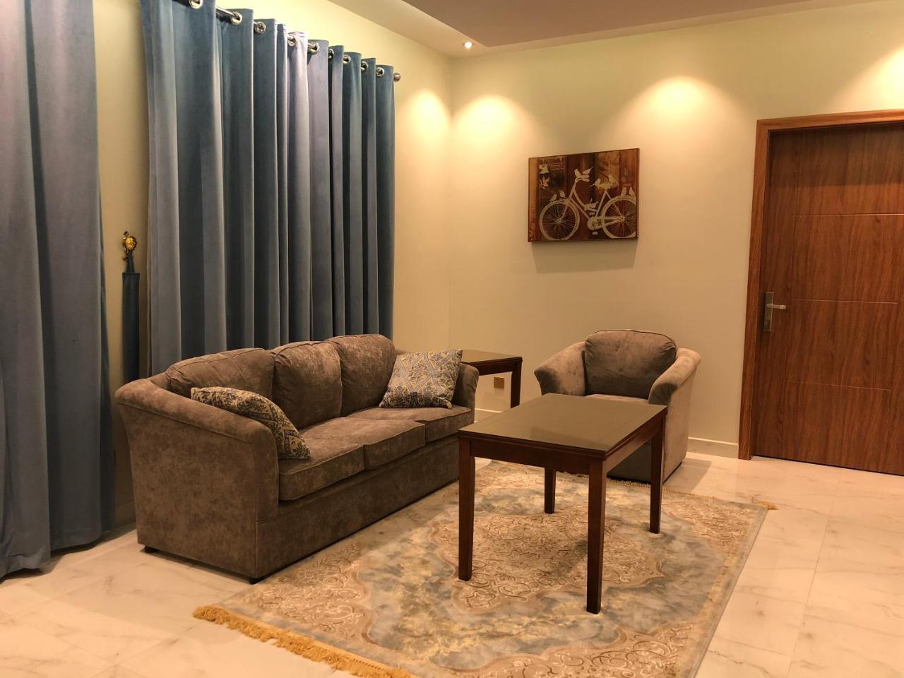 Anan Suites Dammam Exteriör bild